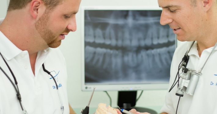 Zahnarzt Dr. Heimann und Dr. Russig - Privatpraxis für Zahnheilkunde